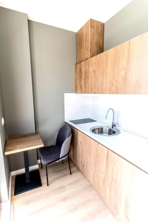 Boulevard Apartments บาทูมิ ภายนอก รูปภาพ