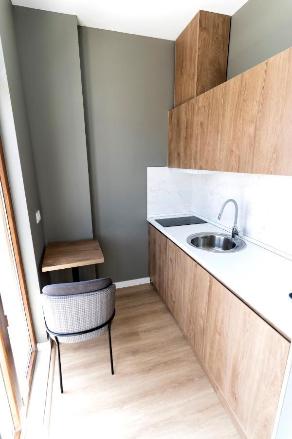 Boulevard Apartments บาทูมิ ภายนอก รูปภาพ