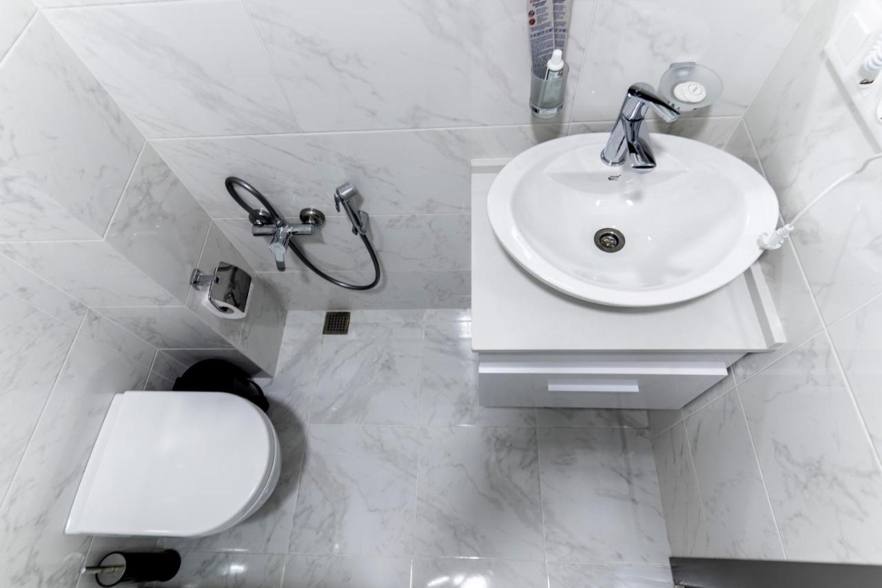 Boulevard Apartments บาทูมิ ภายนอก รูปภาพ