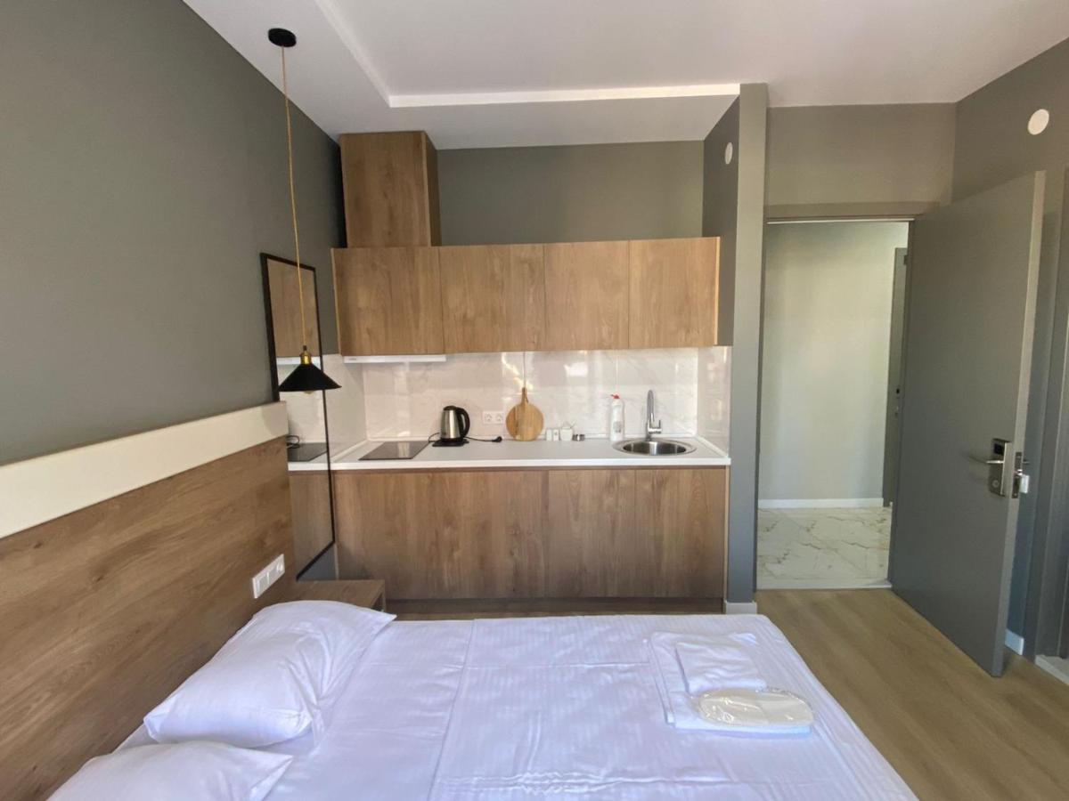 Boulevard Apartments บาทูมิ ภายนอก รูปภาพ